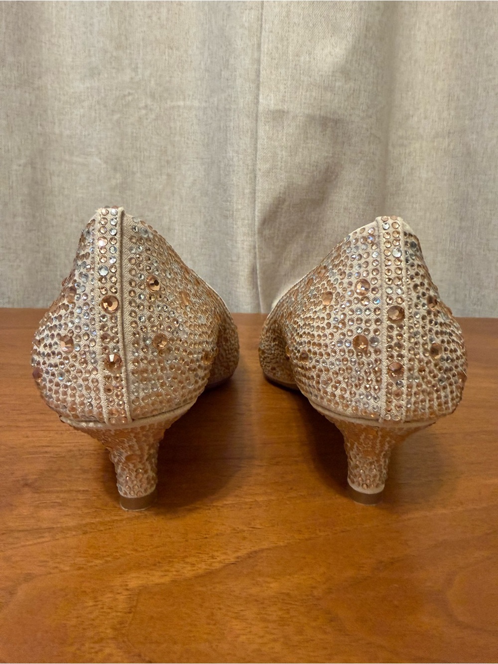 Women's Rhinestone Embellished Low Heel Pumps - Champagne size 8 - Picture 4 of 6